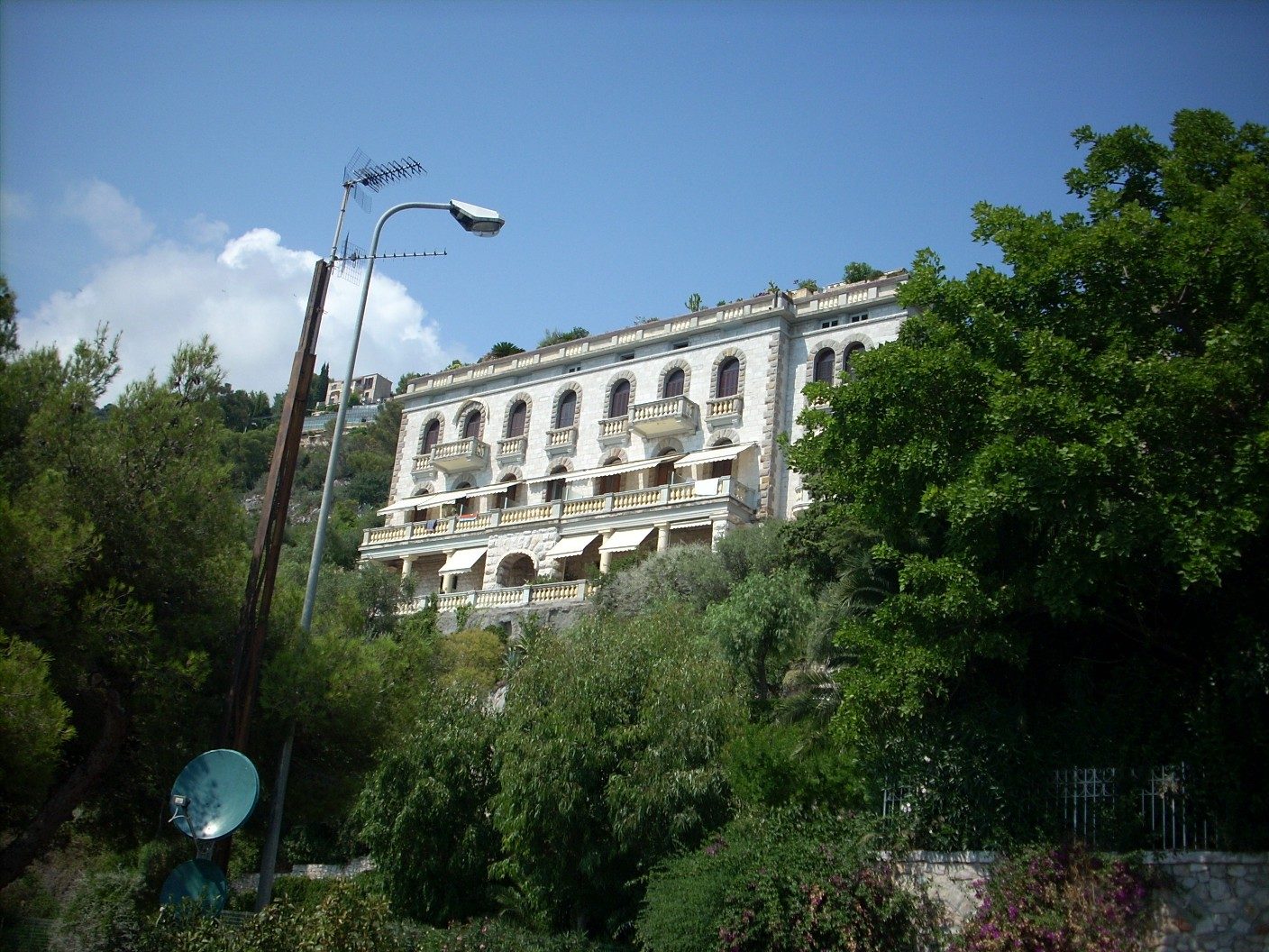 Villa Voronoff, Grimaldi, Italy - 03.JPG